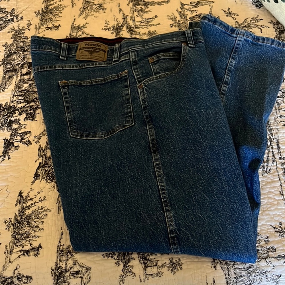 MENS WRANGLER RELAXED FIT STRETCH WAISTBAND JEANS SIZE 46x29